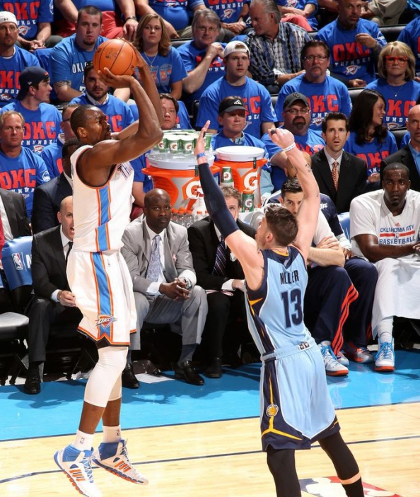 Serge Ibaka dropped 12 points on 6-of-8 shooting.